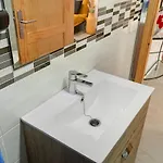Arinaga Home דירה